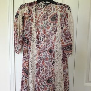 American Eagle Floral Kimono